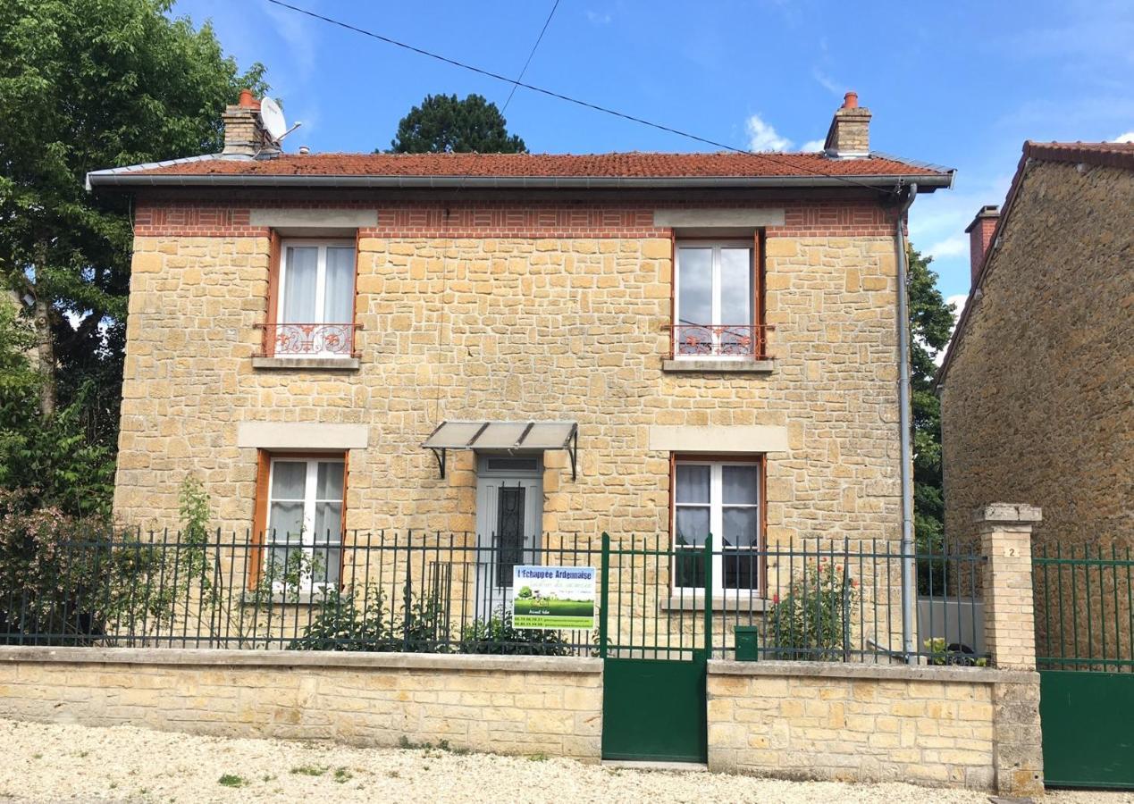 L'Echappee Ardennaise - Gite 6 Places Tout Confort Semuy Bagian luar foto